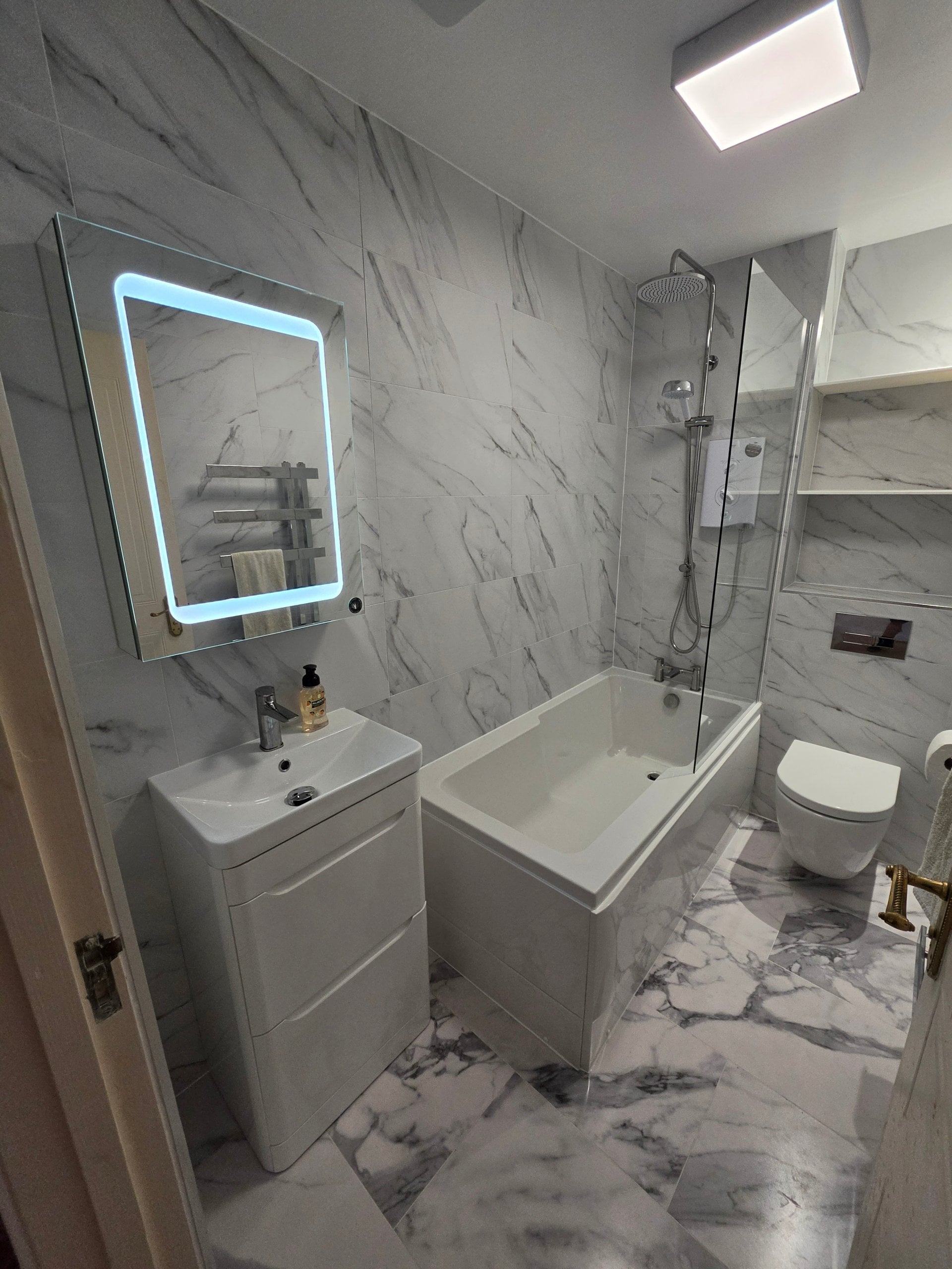 Plumbing, Kitchens, Bathrooms & Full Home Refurbishments